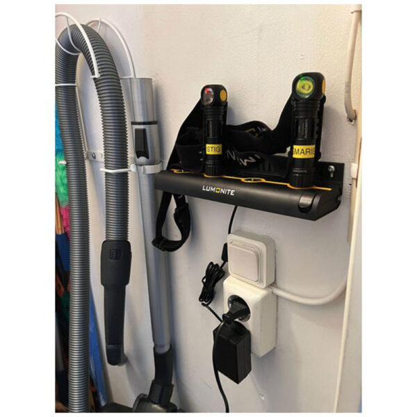 Multiladdstation LUMONITE® 4-Slot Charging Station V2 - Bild 5